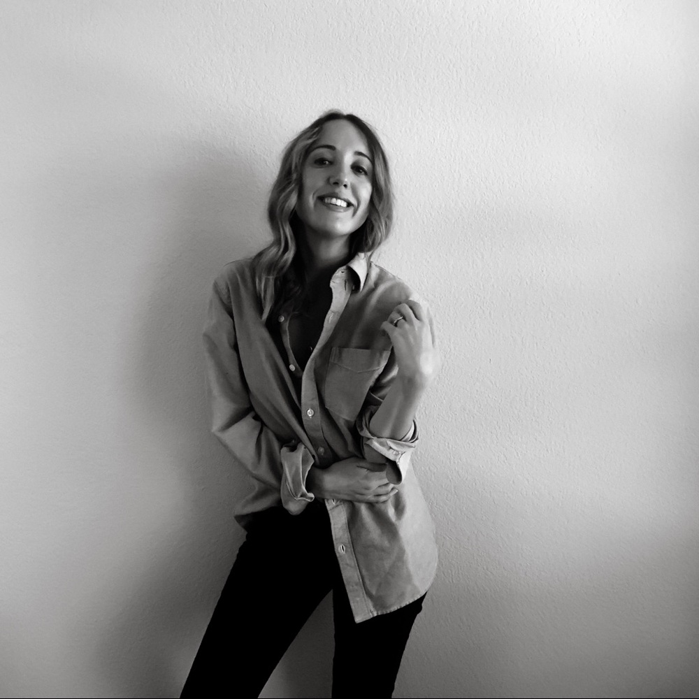 Meet your Posher, Caitlin